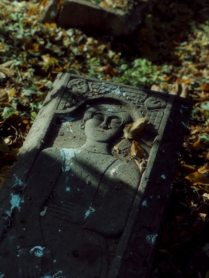 Эффигия на Всесвятском кладбище. Фото Катерины Данильян