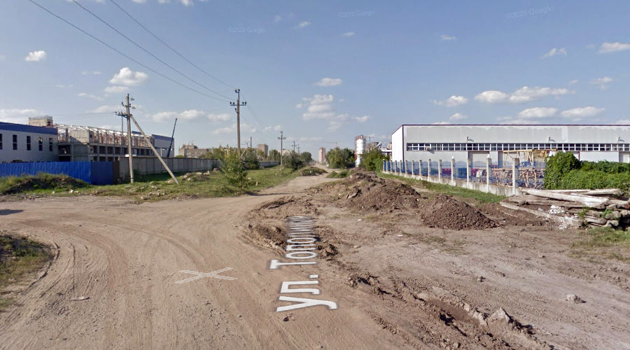 Пока что большая часть улицы Тополиной выглядит примерно так. На фото — пересечение с Жигулевской © Скриншот сайта Google.com/maps