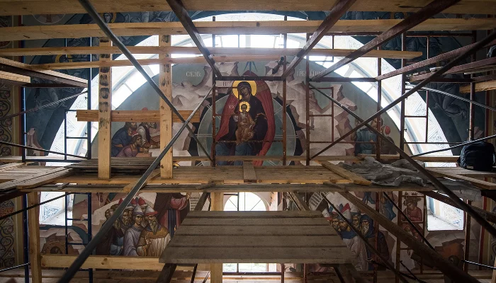 Роспись в Рождественском храме &copy;&nbsp;Фото Елены Синеок, Юга.ру