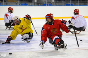 Тренировка российской сборной по следж-хоккею в Сочи &copy;&nbsp;Нина Зотина, ЮГА.ру