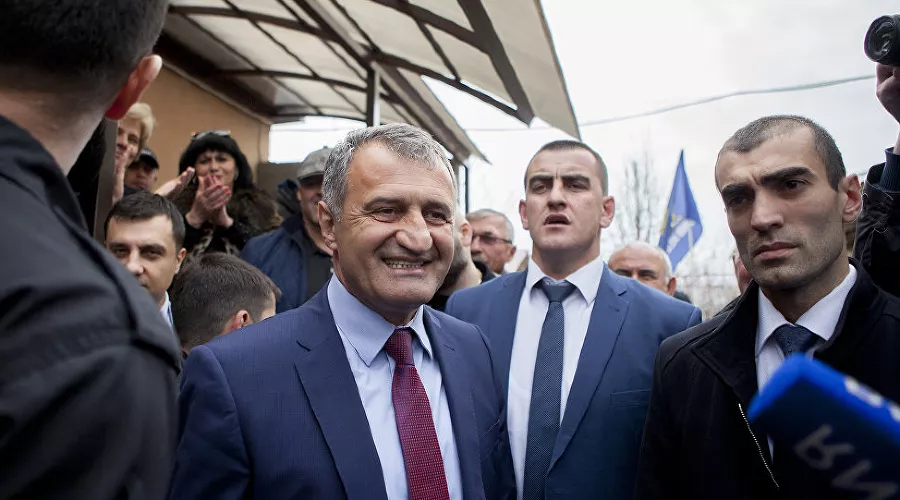 Анатолий Бибилов &copy;&nbsp;Фото Натальи Айриян с сайта sputnik-ossetia.ru