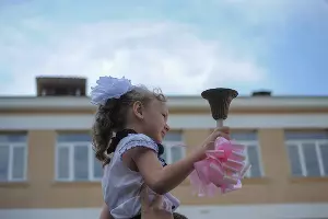 Последний звонок в Сочи  &copy;&nbsp;Нина Зотина, ЮГА.ру