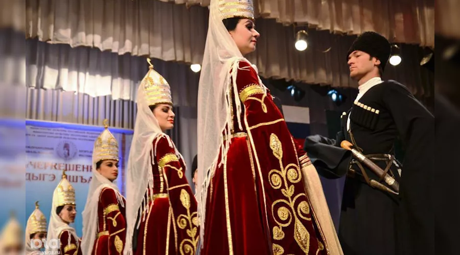 I Международный фестиваль-конкурс красоты "Черкешенка" &copy;&nbsp;Елена Малышева, ЮГА.ру