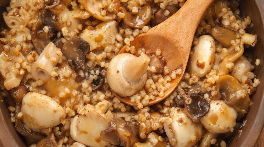 каша &copy;&nbsp;Изображение сгенерировано нейросетью Gigachat