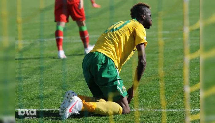 Ласина Траоре после очередного упущенного голевого момента &copy;&nbsp;ЮГА.ру, Елена Синеок