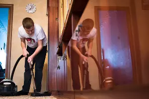 Ваня в тренировочной квартире &copy;&nbsp;Фото Елены Синеок, Юга.ру