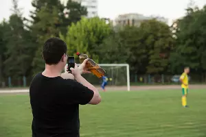 Болельщики на матче между &laquo;Кубанью&raquo; и &laquo;Абинском&raquo; &copy;&nbsp;Фото Елены Синеок, Юга.ру