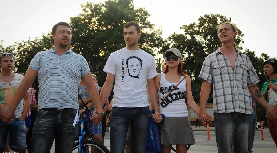 Акция в поддержку Навального в Краснодаре &copy;&nbsp;Елена Синеок, ЮГА.ру