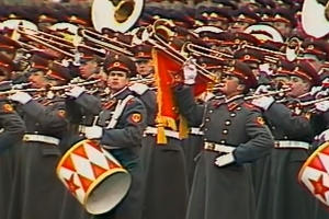 Празднование годовщины Октябрьской революции, Москва, 7 ноября 1987 года © Кадр из видео канала «Библиотека Дульдурга» на youtube.com