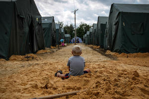 Лагерь беженцев на границе между Украиной и Россией © Эдуард Корниенко, ЮГА.ру
