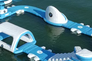 Надувной аквапарк в Новороссийске &copy;&nbsp;Фото Sega Black-Sea, instagram.com/segablacksea