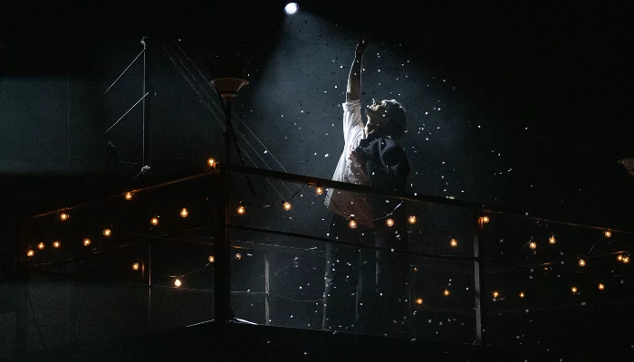 В Геленджике показали спектакль, посвященный Борису Рыжему. Актер МХТ им. Чехова Алексей Кирсанов — о том, как боролся со стихией на сцене и в чем сила уральского поэта