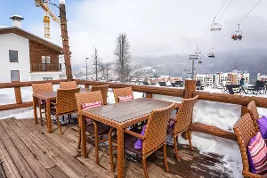 Ресторан &laquo;Вельвет&raquo; на &laquo;Роза Хутор&raquo; &copy;&nbsp;Фото предоставлено пресс-службой курорта &laquo;Роза Хутор&raquo;