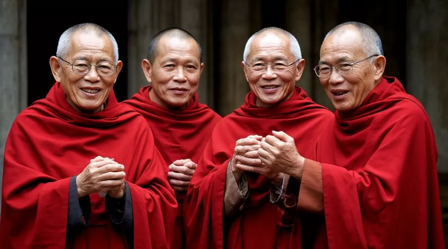 монах &copy;&nbsp;Изображение сгенерировано нейросетью Gigachat