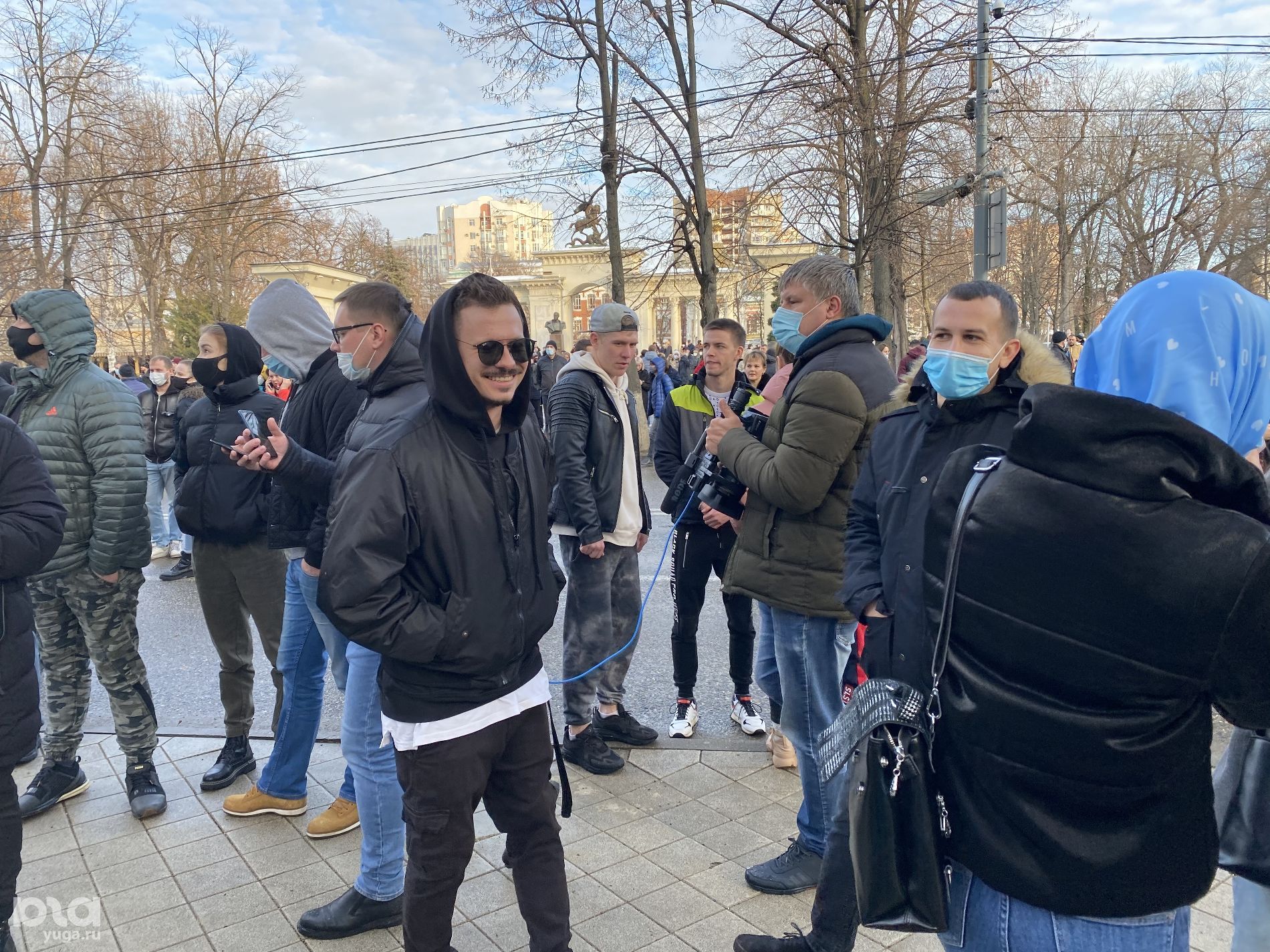 Новости 23 ютуб. Краснодар митинг 23.04.2020. Митинг Навального.