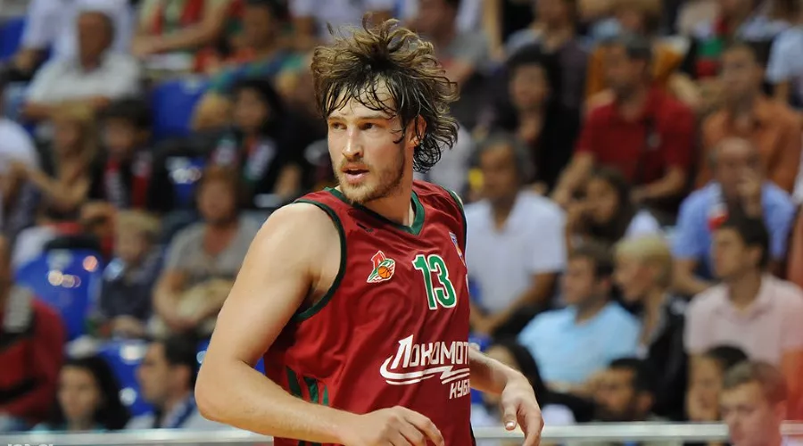 Матч "Локомотив-Кубань" - "Красные крылья"  &copy;&nbsp;Елена Синеок, ЮГА.ру