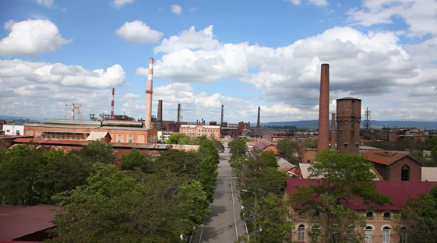 Завод «Электроцинк» &copy;&nbsp;Фото с сайта electrozinc.ugmk.com