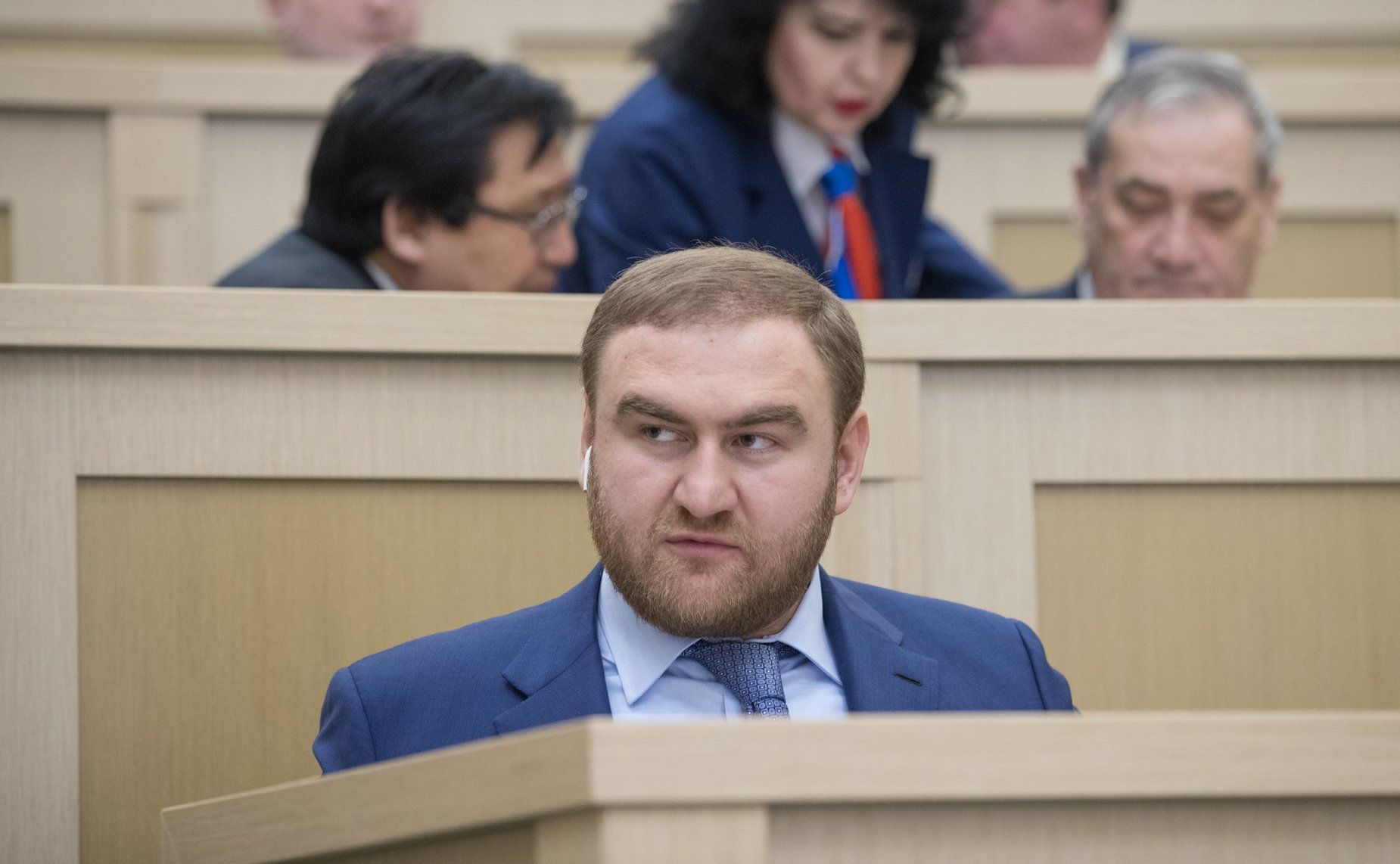 Сенатор арашуков. Сенатор арашуков за что посадили. Сенатор арашуков. Сенатор арашуков за что посадили. Сенатор арашуков.