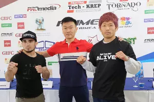 Руслан Беликов и Мацуба Такаши &copy;&nbsp;Фото пресс-службы Tech-KREP FC