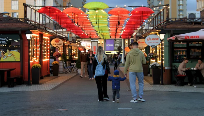«FOODMARKET Центр города» в Краснодаре &copy;&nbsp;Фото Марины Солошко, Юга.ру