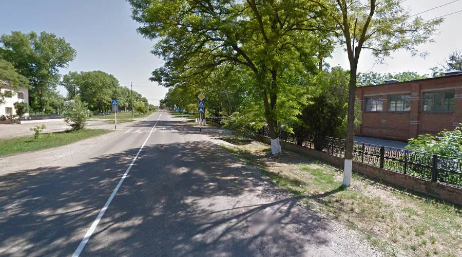 Школа №10, ст. Ахтанизовская &copy;&nbsp;Скриншот панорамы карт Google