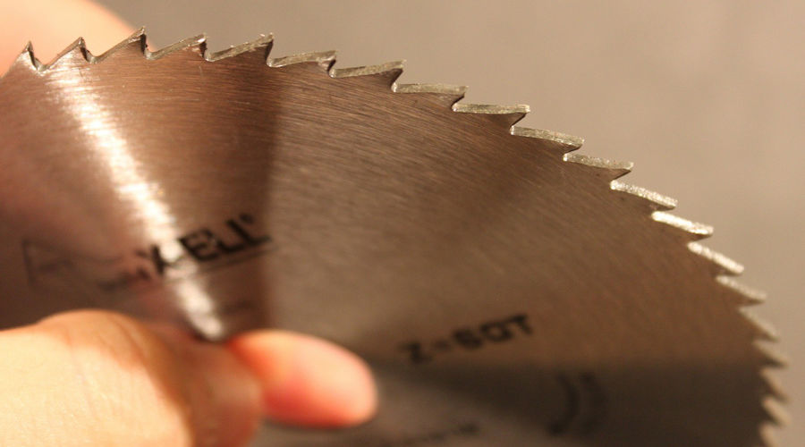 Циркулярная пила &copy;&nbsp;Фото с сайта pixabay.com