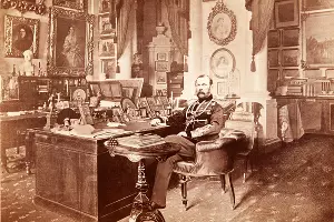 Александр II в своем кабинете в Зимнем дворце, фотограф С.Л. Левицкий &copy;&nbsp;Изображение находится в общественном достоянии