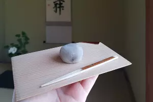 Моти с пастой из темной фасоли &copy;&nbsp;Фото Марины Солошко, Юга.ру