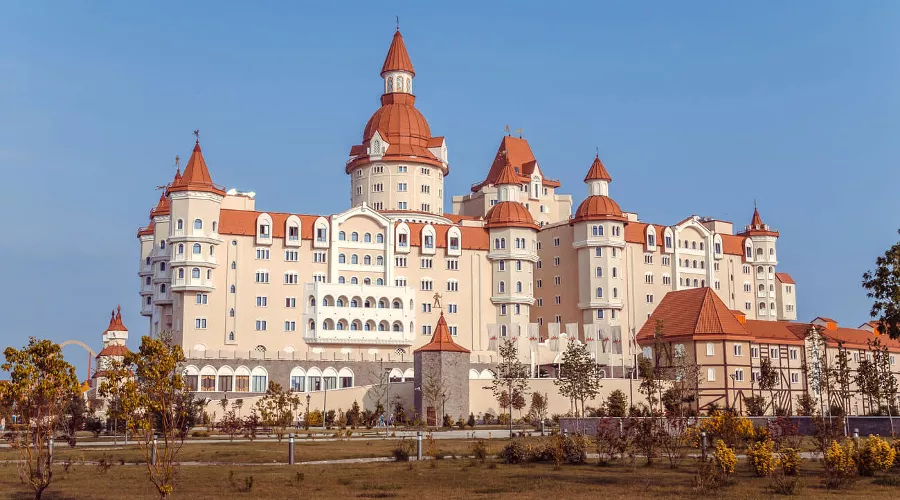 Отель «Богатырь» &copy;&nbsp;Фото mr.prof, freepik.com