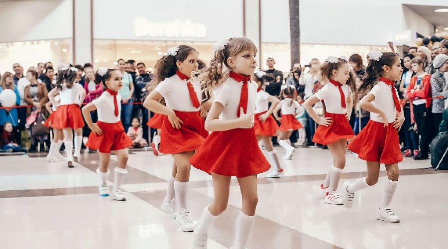 Детский праздник в мегацентре «Красная Площадь» © Фото с сайта krasnodar.red-square.ru