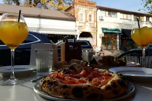 Летник пицца-бара «Кубана Тоскана» &copy;&nbsp;Фото Марины Солошко, Юга.ру