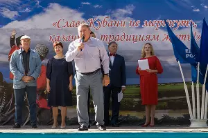 Парк имени Ивана Семыкина в станице Тбилисской &copy;&nbsp;Фото Евгения Мельченко, Юга.ру