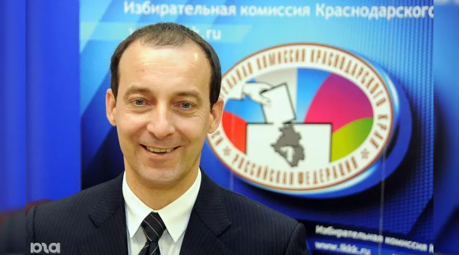 Глава избирательной комиссии Краснодарского края Юрий Бурлачко &copy;&nbsp;Елена Синеок. ЮГА.ру