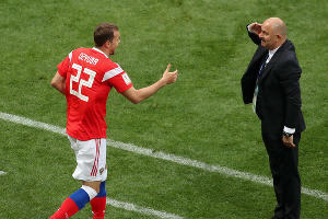 Артем Дзюба и Станислав Черчесов &copy;&nbsp;Фото с сайта ru.fifa.com