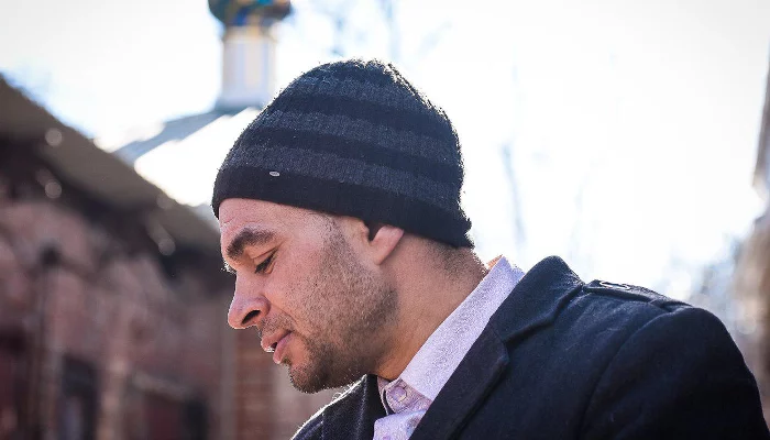 Гачик, 37 лет, волонтер благотворительного движения при Всесвятском храме &copy;&nbsp;Фото Елены Синеок, Юга.ру