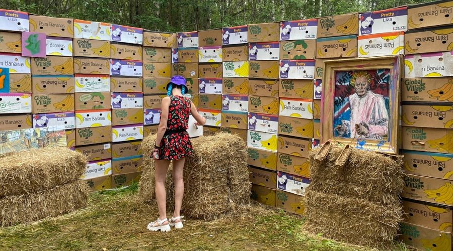 «Баннановая галерея» на фестивале «Архстояние-2024» © Фото Аркадия Котанджяна, предоставлено Юга.ру