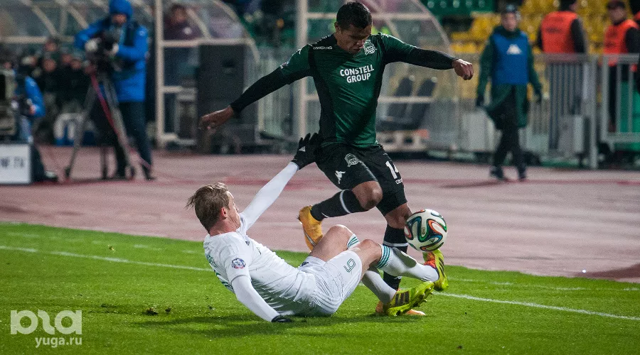 "Краснодар" обыграл грозненский "Терек" &copy;&nbsp;Елена Синеок, ЮГА.ру