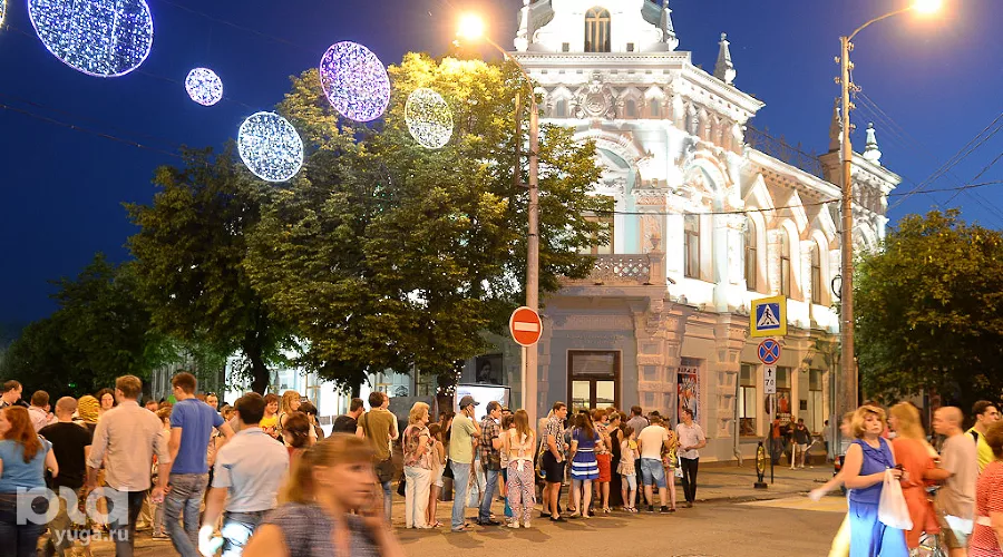 "Ночь музеев-2014" в Краснодаре &copy;&nbsp;Михаил Ступин, ЮГА.ру