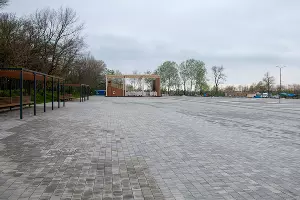 Событийная площадка на улице Обрывной &copy;&nbsp;Фото Александра Гончаренко, Юга.ру