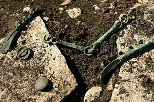 Находки из кургана «Азишский-69» &copy;&nbsp;Скриншот публикации в телеграм-канале Мурата Кумпилова, t.me/muratkumpilov