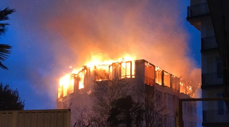 Пожар в Сочи © Фото «Сочи Онлайн»