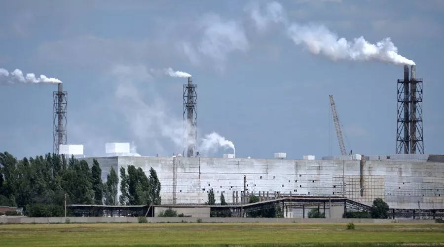 Завод «Крымский титан» в Армянске &copy;&nbsp;Фото с сайта rk.gov.ru