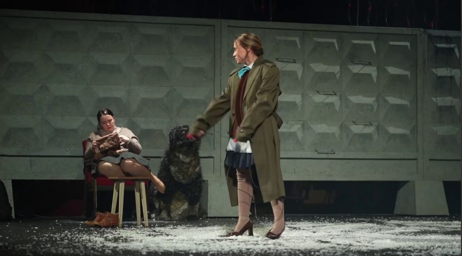  © Скриншот фото из телеграм-канала «Нягань.ТЮЗ.Артисты»