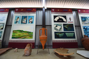 Раскопки в Фанагории. Уцелевшая гробница позднеантичной эпохи © Фото Елены Синеок, Юга.ру