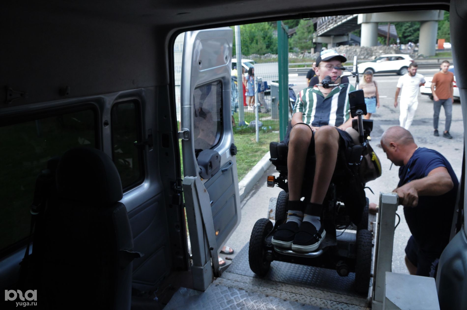 Подъёмник для колясок © Фото Яры Гуляевой, Юга.ру