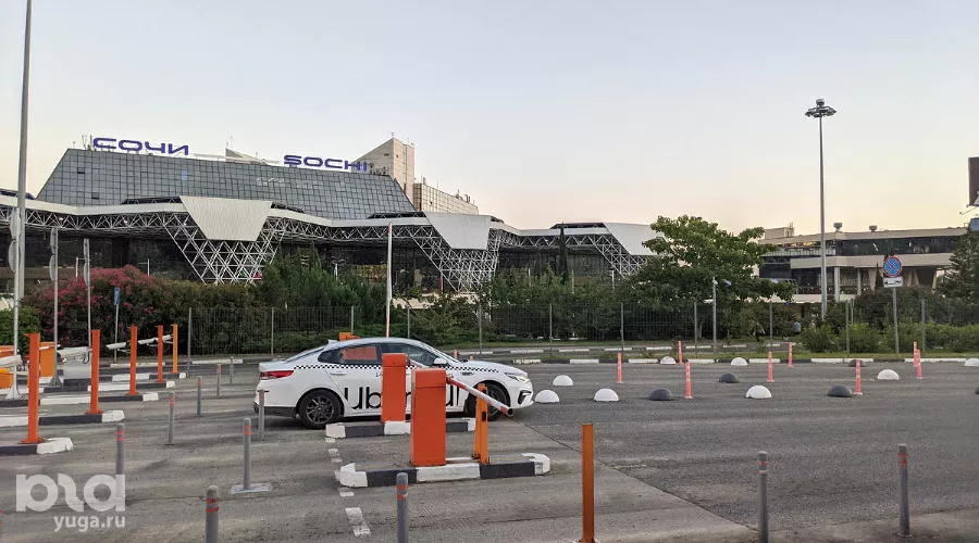 Аэропорт в Сочи &copy;&nbsp;Фото Олега Аксёнова, Юга.ру