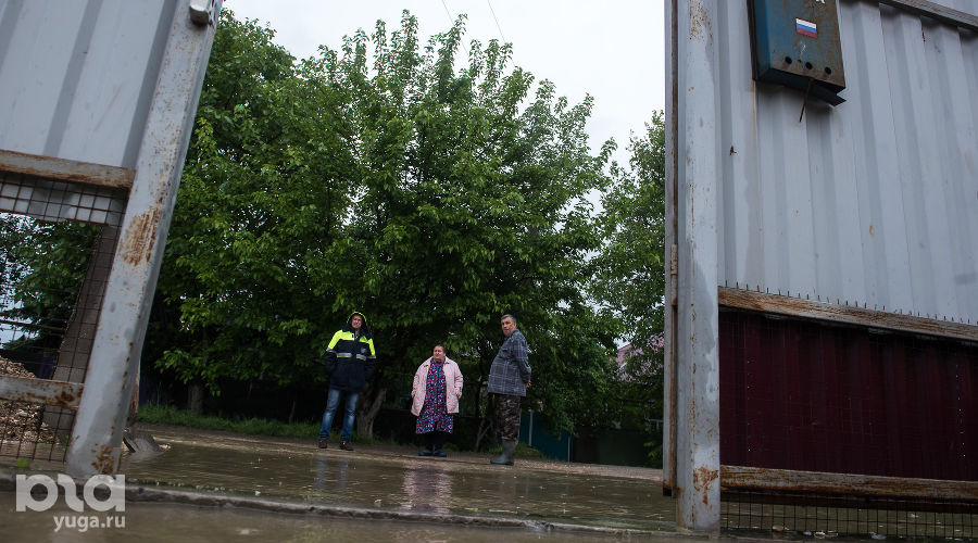 Подтопление в селе Левокумка Ставропольского края © Фото Антона Подгайко, Юга.ру