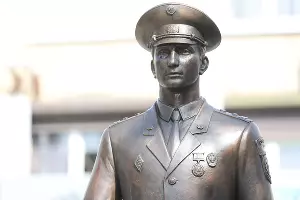 Памятник инспекторам по использованию и охране земель, Краснодар, ул. Сормовская, 3 &copy;&nbsp;Фото Станислава Телеховца с сайта администрации Краснодара krd.ru