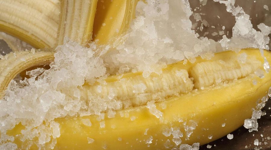 банан &copy;&nbsp;Изображение сгенерировано нейросетью Gigachat