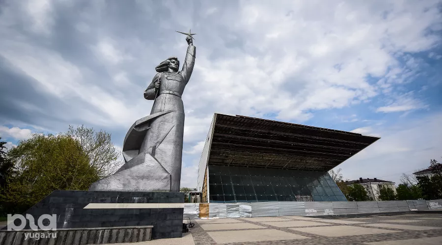 Кинотеатр «Аврора» &copy;&nbsp;Фото Елены Синеок, Юга.ру